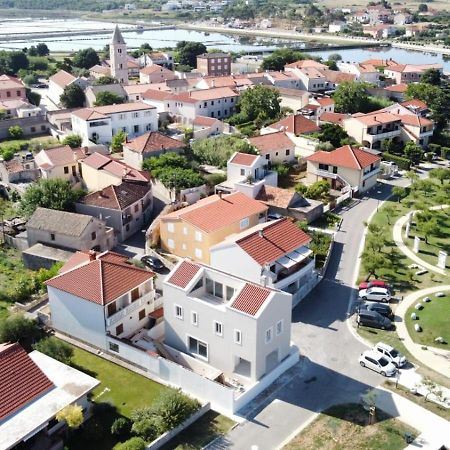 Apartments Anastazija Нин Екстериор снимка