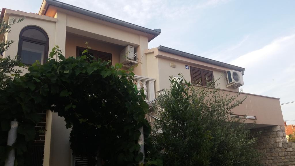 Apartments Anastazija Нин Екстериор снимка